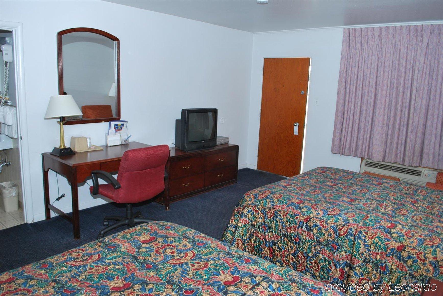 Majestic Inn & Suites Кламат-Фоллс Номер фото
